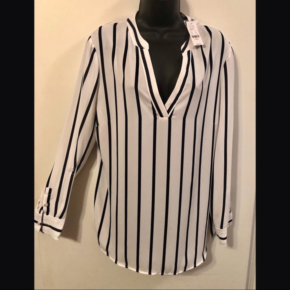 New York & Company Tops - NY&C Soho Black/White Mix Blouse